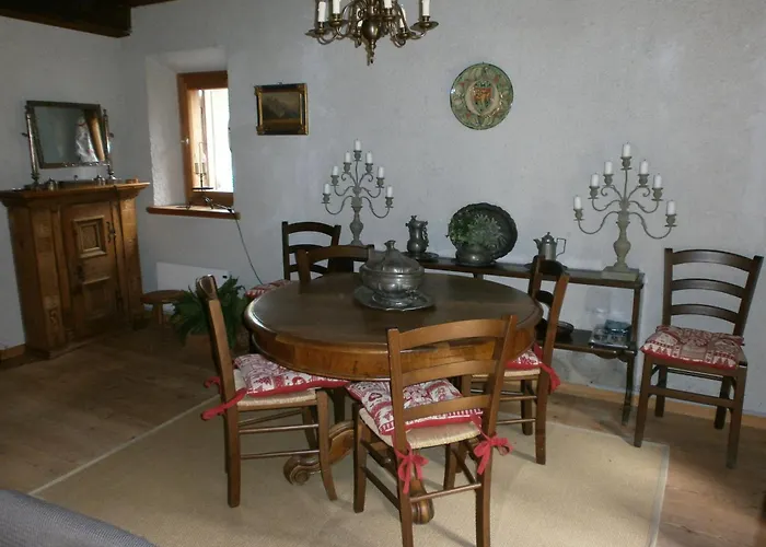 Ancient Engadine Mill Casa de Férias *