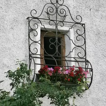 Ancient Engadine Mill Ferienhaus *