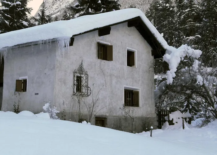 Ancient Engadine Mill בית נופש *